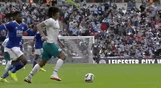 1628359600063084079.gif